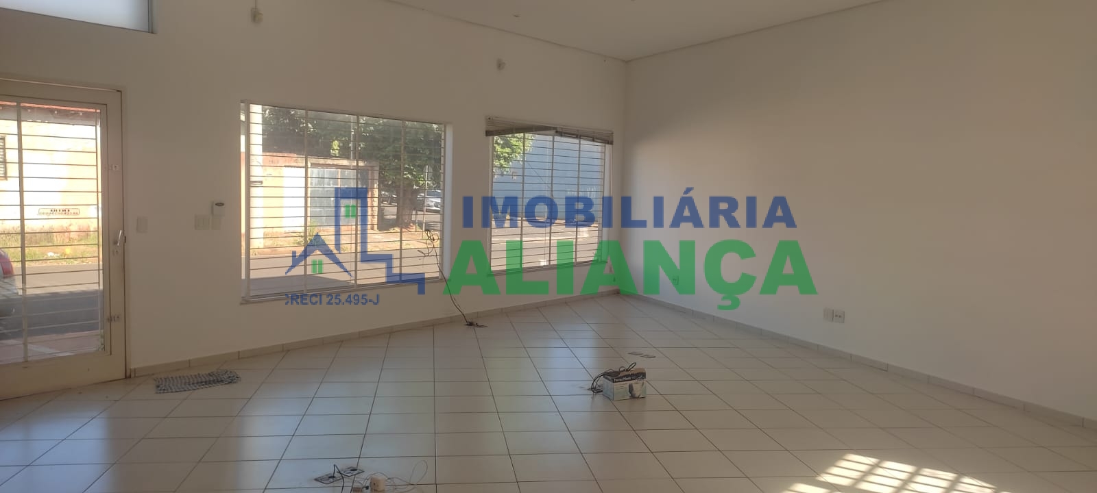 Sala comercial para venda